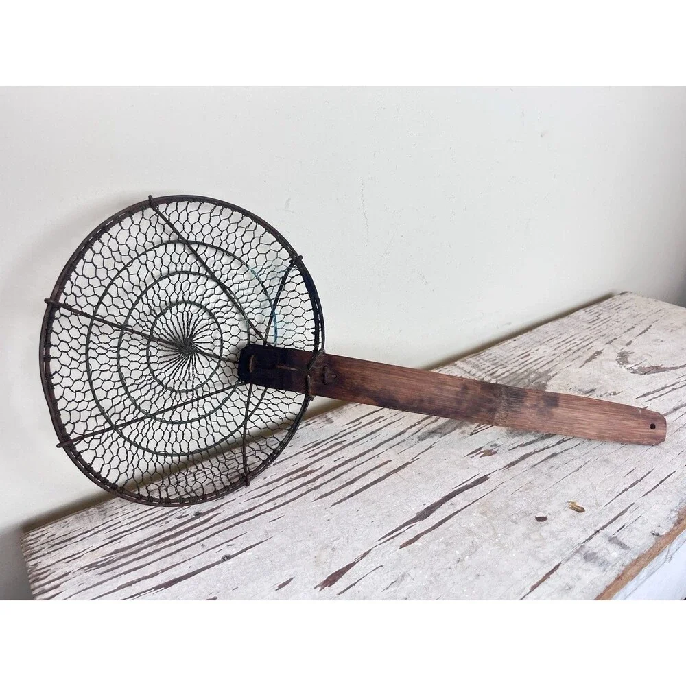 Large Vintage Rustic Bamboo Handle Brass Wire Mesh Strainer Skimmer 19” JAPAN